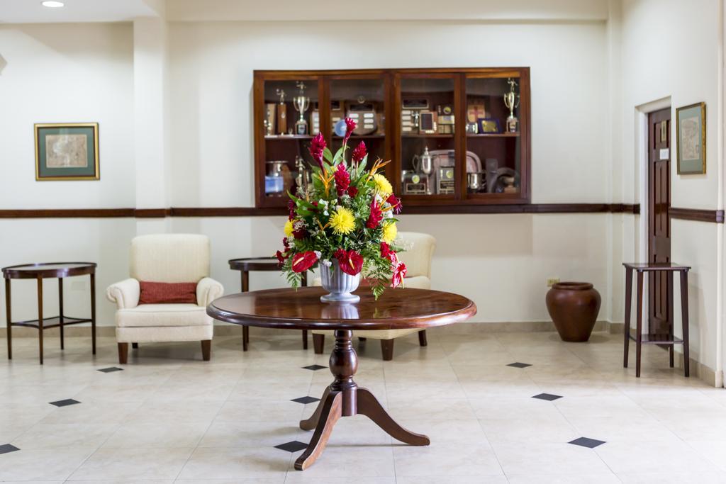 Hotel The Liguanea Club Kingston Exterior foto