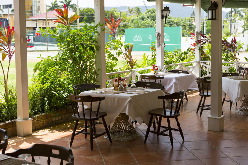 Hotel The Liguanea Club Kingston Exterior foto